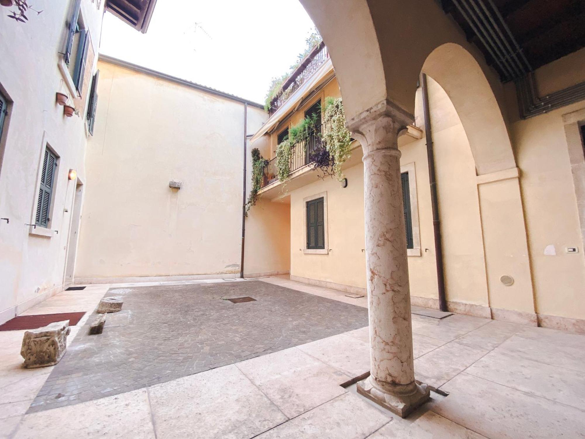 Santacecilia Apartment Verona Kültér fotó