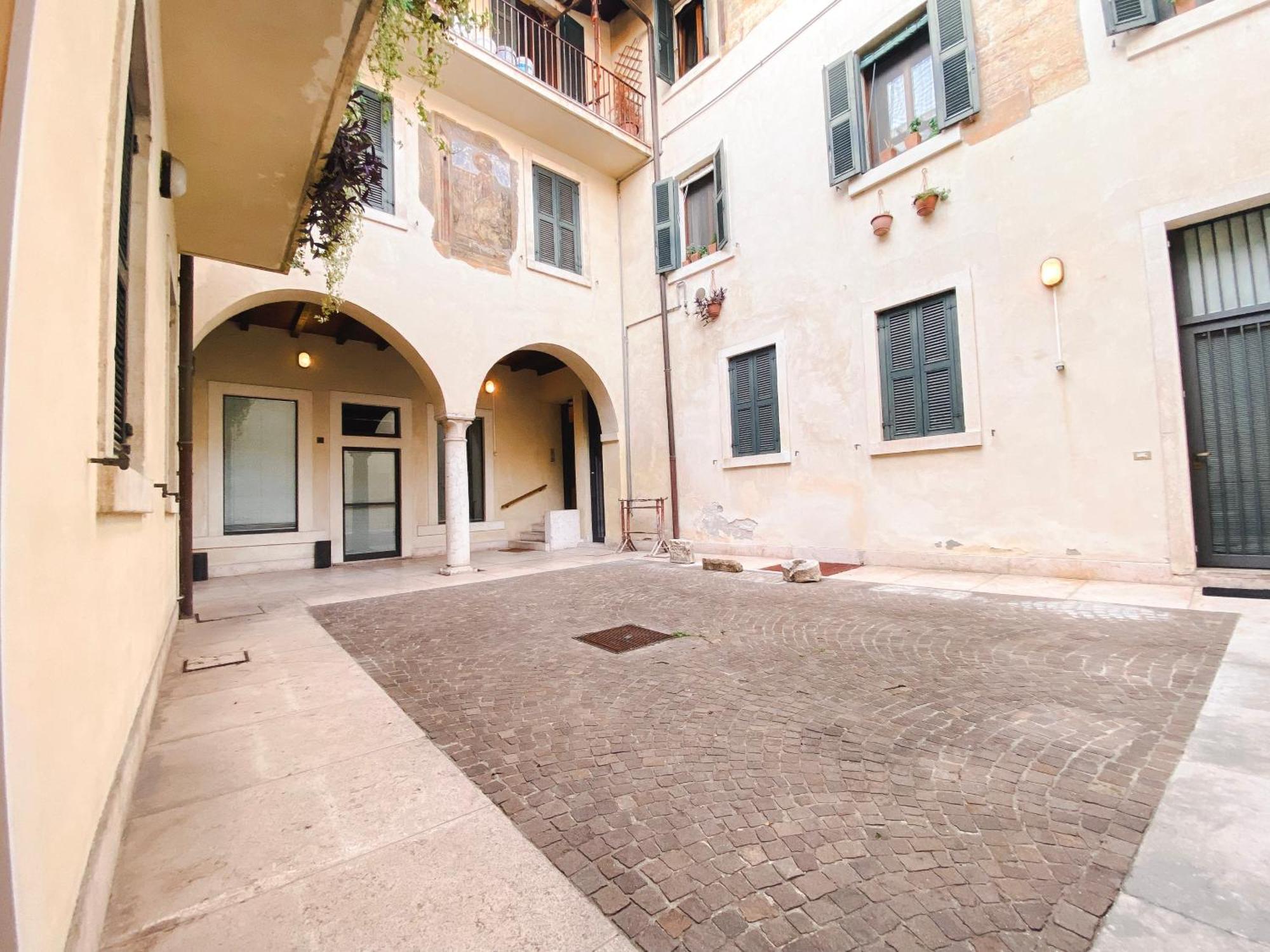 Santacecilia Apartment Verona Kültér fotó